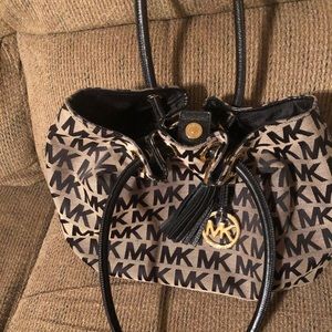 Excellent condition Michael Kors!